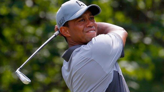 Tiger Woods in third-round action