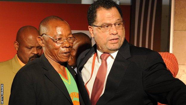 The late Zaire international Pierre Ndaye Mulamba with Danny Jordaan