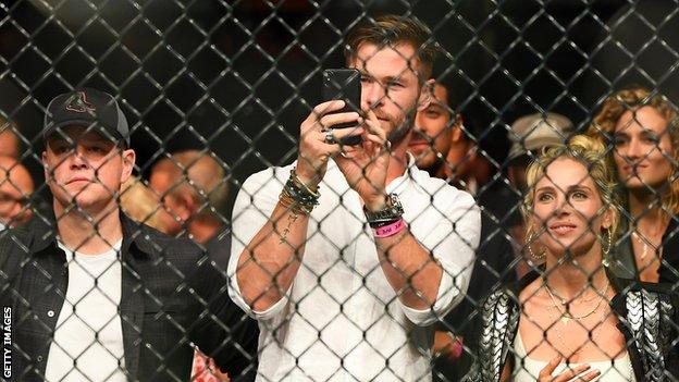 Matt Damon, Chris Hemsworth & Elsa Pataky at UFC 234