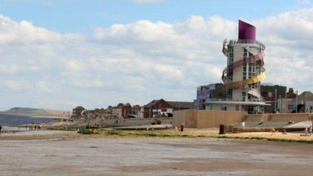 Redcar vertical pier