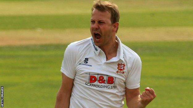 Neil Wagner celebrates taking a wicket for Essex last season