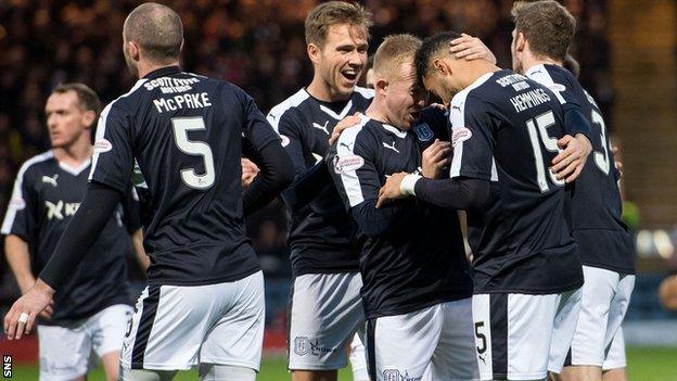 Kane Hemmings celebrates