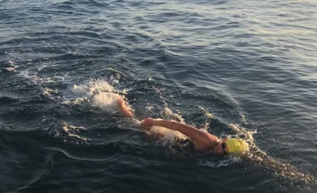 Chloe McCardel pictured on an earlier endurance swim