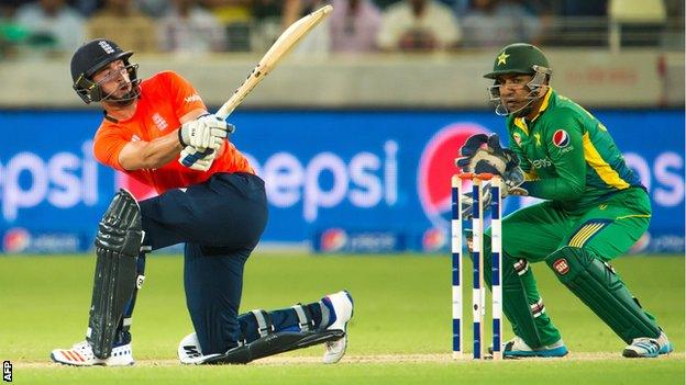 England batsman James Vince in T20 action against Pakistan