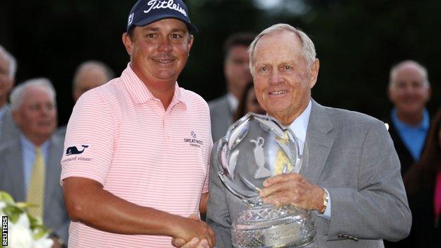 Jason Dufner (left) and Jack Nicklaus