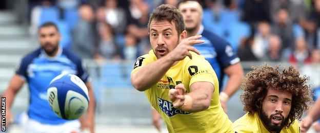 Greig Laidlaw in action for Clermont