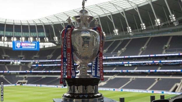 The Tottenham Hotspur Stadium will host the 2022 Challenge Cup final in place of Wembley