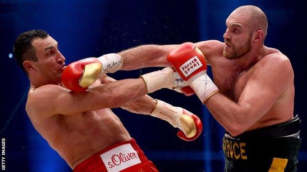 Tyson Fury beats Wladimir Klitschko