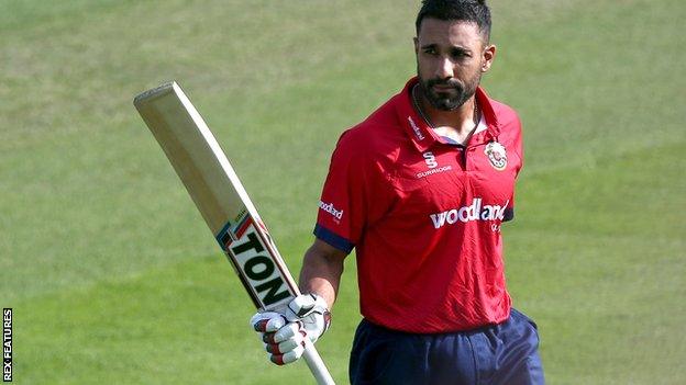 Ravi Bopara celebrates a century for Essex