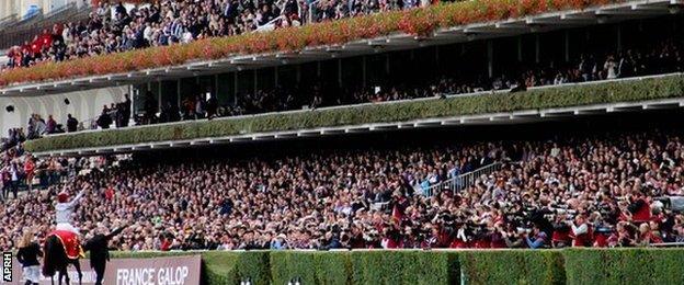 Racegoers at Longchamp salute Treve