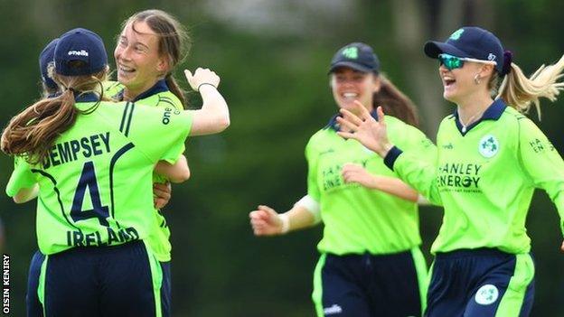 Ireland players celebrate a wicket