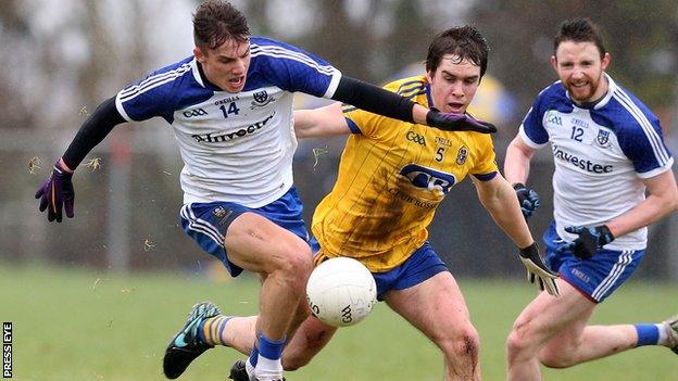 Monaghan's Thomas Kerr battles with Roscommon's David Murray at Kiltoom