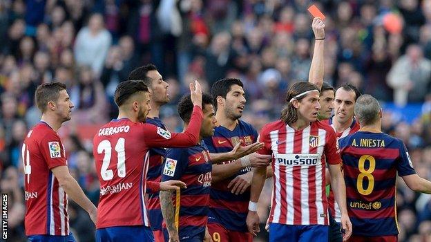 Filipe Luis is sent off for Atletico Madrid at Barcelona