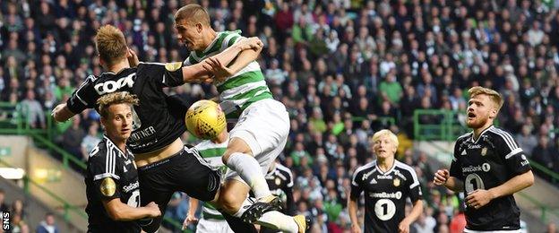 Rosenborg and Celtic players