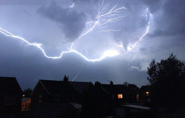 Bolton at about 22:36 BST on Wednesday