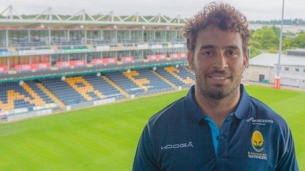 Worcester Warriors loan signing Marco Mama