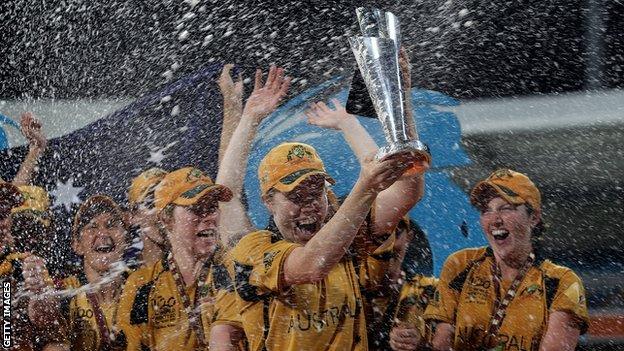 Alex Blackwell holds aloft the Women's T20 World Cup trophy