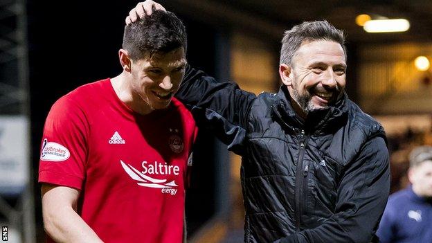 Aberdeen scorer Scott McKenna and manager Derek McInnes celebrate