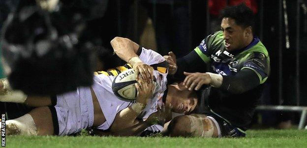 Josh Bassett scores for Wasps