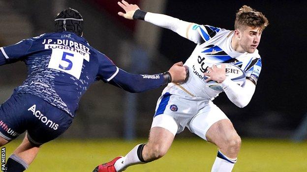 Tom de Glanville scores Bath's first try