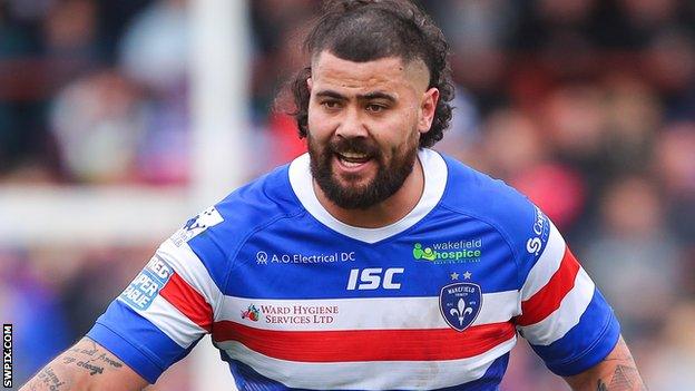 Wakefield prop David Fifita scored his seventh try of the season when he followed up his own fine kick through