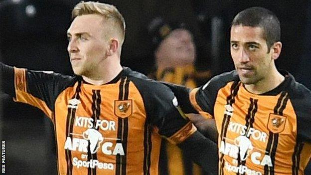 Jarrod Bowen celerates