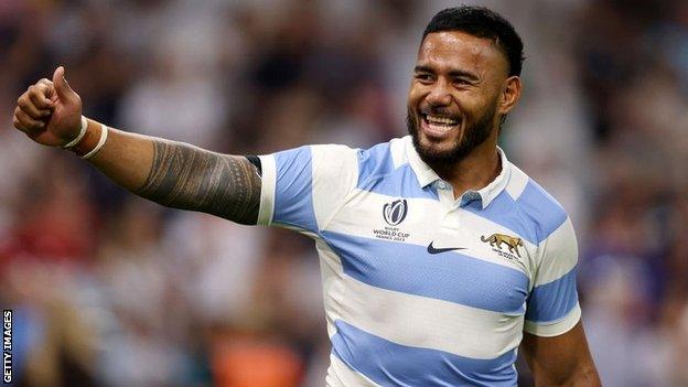 Manu Tuilagi in an Argentina shirt