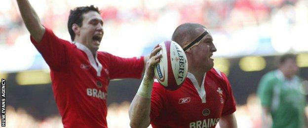 Gethin Jenkins celebrates his try for Wales against Ireland in 2005