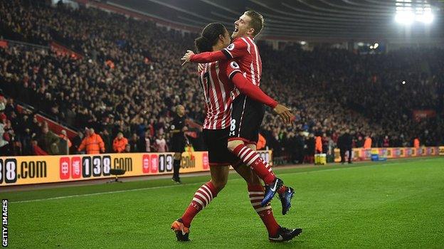 Southampton duo Virgil van Dijk and Steven Davis