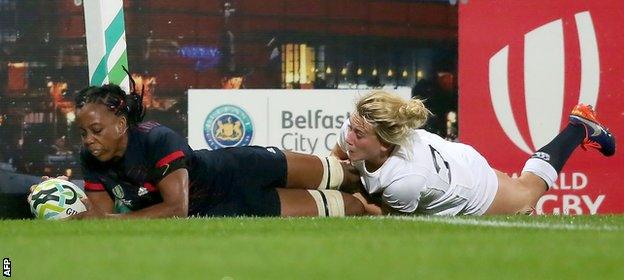 Megan Jones tackles Julie Annery into touch