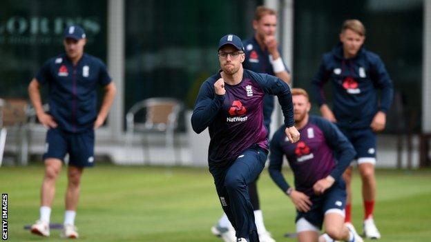 Jack Leach