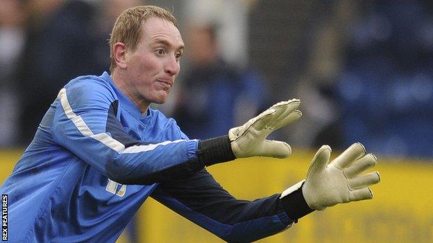 Chris Kirkland in action for Preston North End