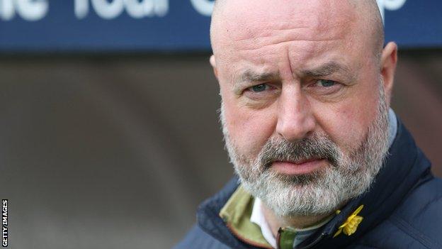 Keith Hill in the dugout for Rochdale