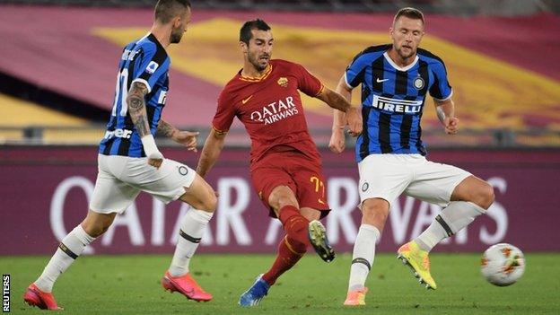 Henrikh Mkhitaryan playing for Roma