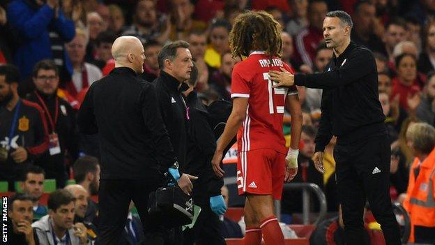 Ryan Giggs comforts Ethan Ampadu as he is substituted