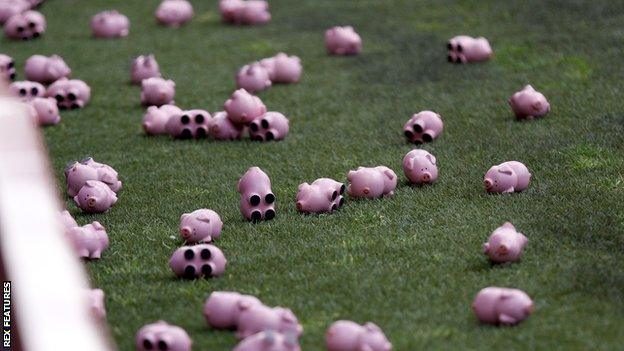 Pigs thrown on to pitch at the Valley