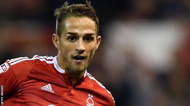 Chris Cohen in action for Nottingham Forest