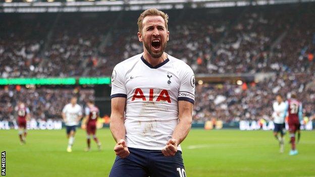 Tottenham's Harry Kane celebrates scoring