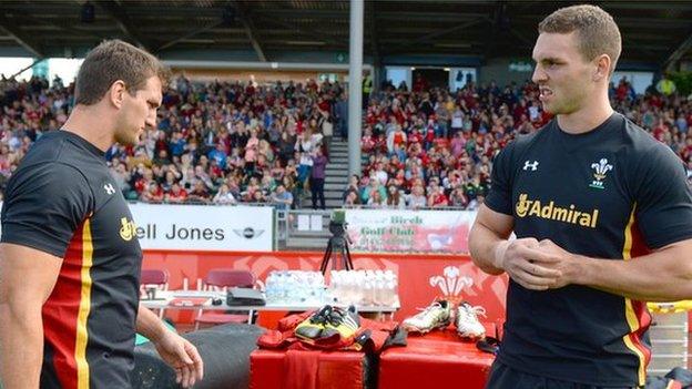 Sam Warburton a George North