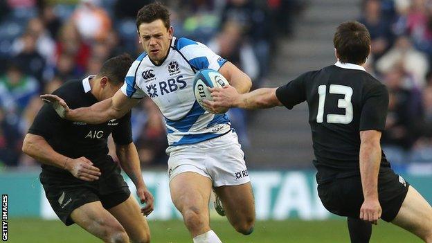 Nick De Luca in action for Scotland against New Zealand