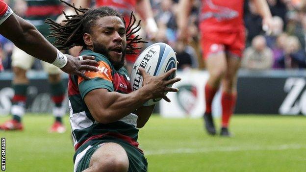 Kyle Eastmond scores a try for Leicester Tigers