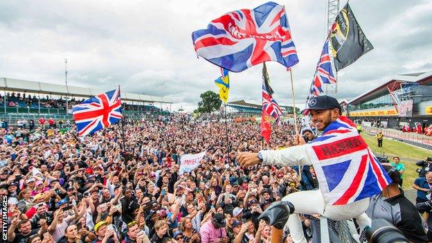 Lewis Hamilton wins the British Grand Prix in 2017