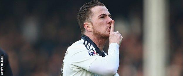 Ross McCormack celebrates with Fulham