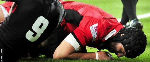 Captain Fraser McKenzie scores the first of seven Edinburgh tries as they hammer the Southern Kings in Port Elizabeth