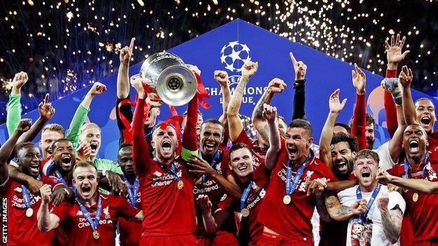 Liverpool lift the Champions League trophy