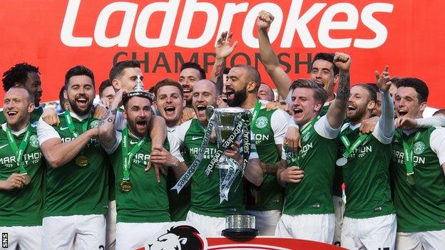 Hibernian lift the Championship trophy