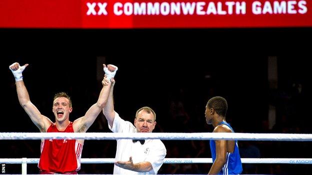 Josh Talyor wins 2014 Commonwealth Gold against Namibia's Junias Jonas in Glasgow