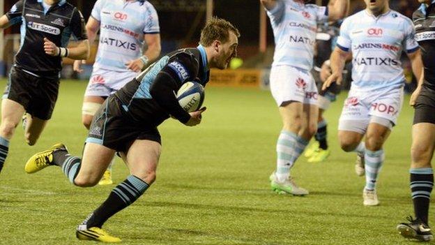 Stuart Hogg scores for Glasgow