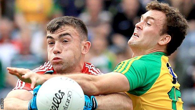 Cork's Peter Kelleher and Donegal's Eamon McGee