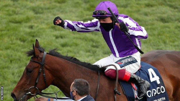 Frankie Dettori celebrates winning the 1,000 Guineas